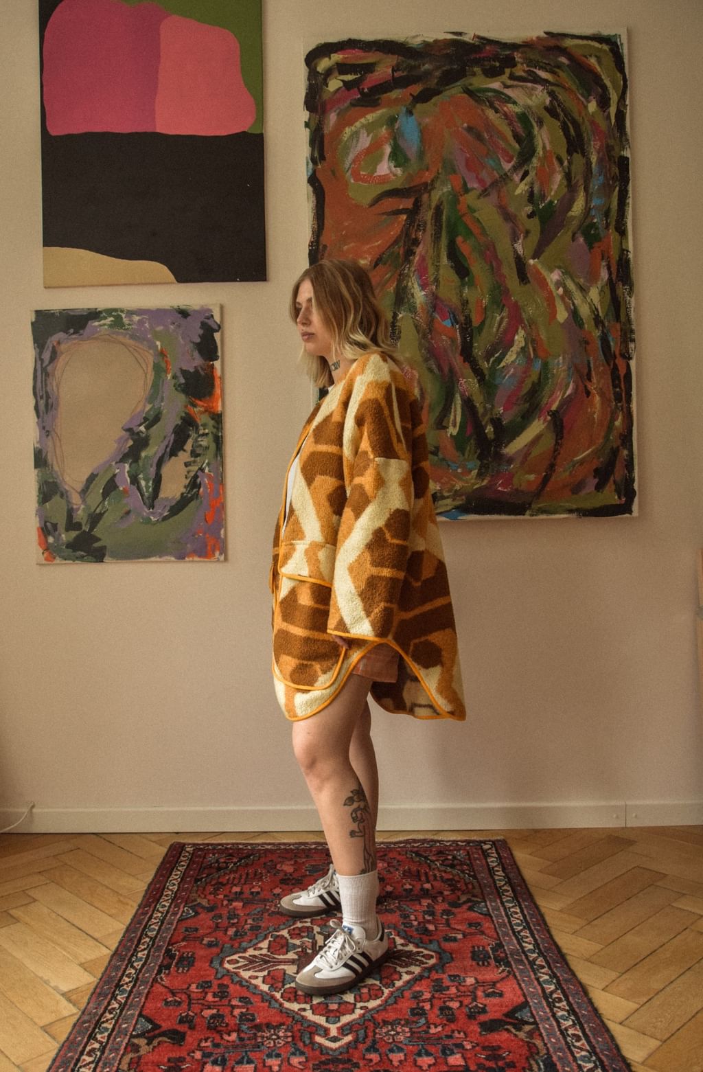 Upcycled - Kurtka z bawełnianego koca w vintagowy geometryczny wzór