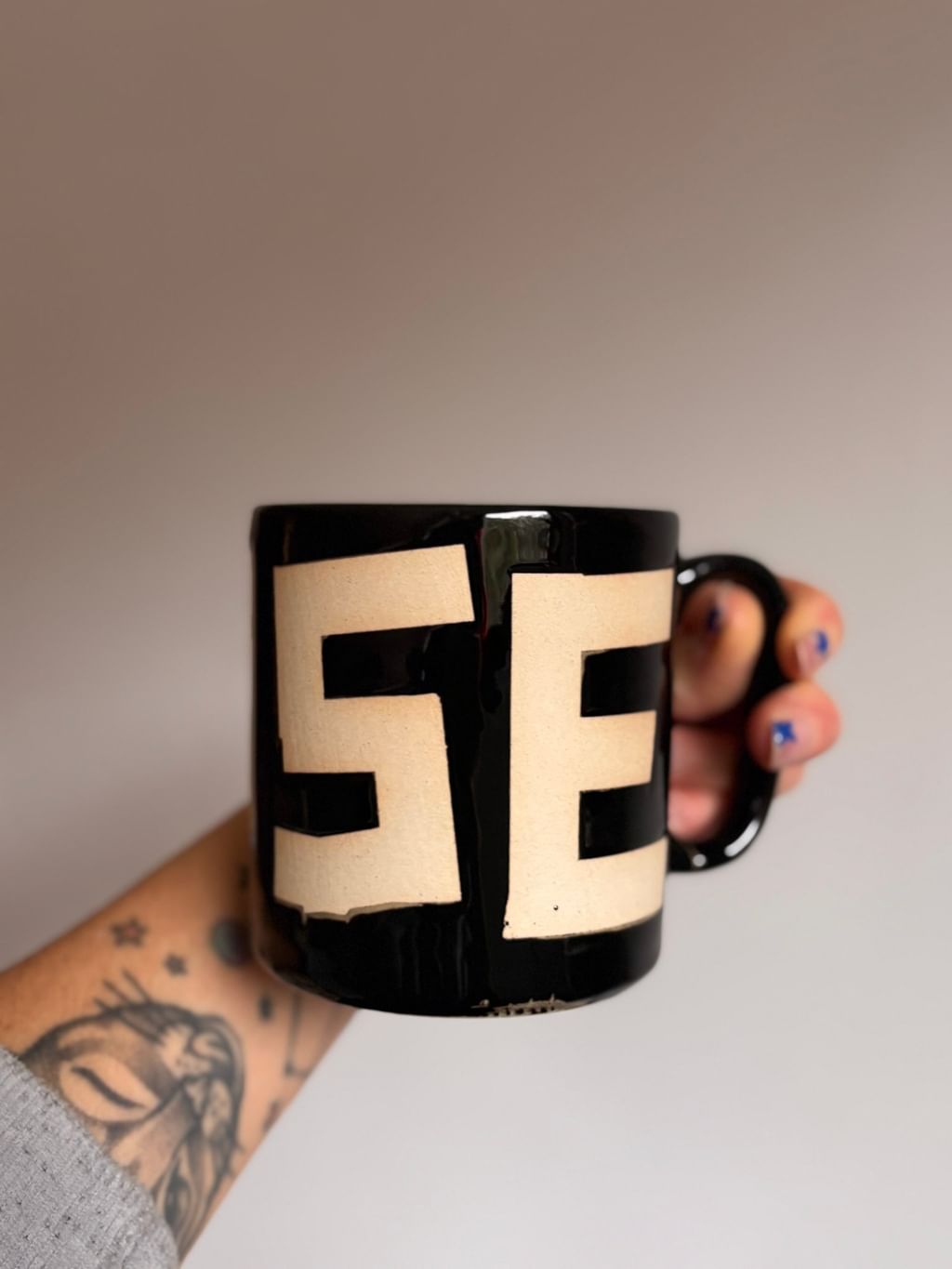 Kubek FIKA z napisem PAUSE