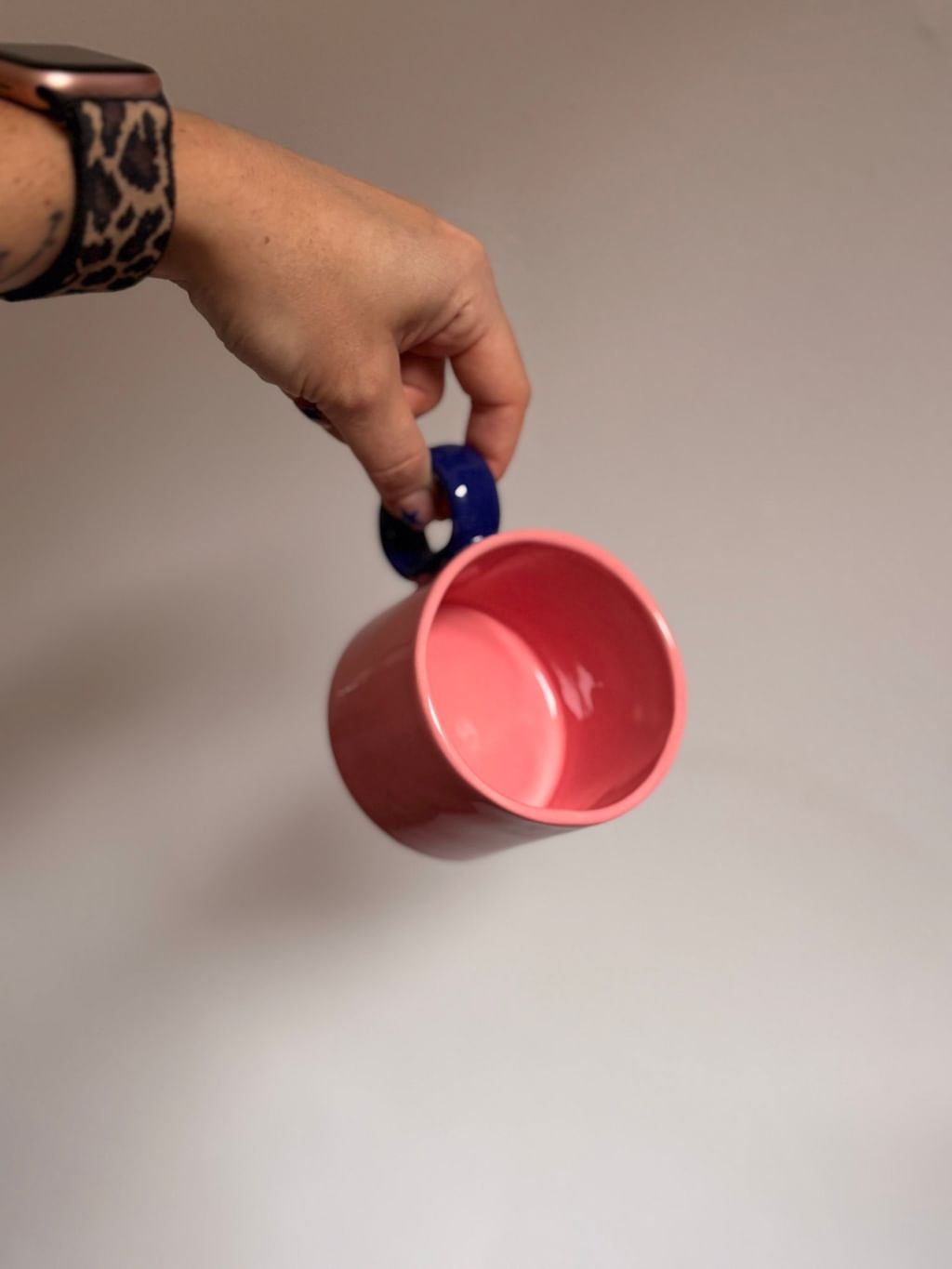 Kubek COCO z napisem SLOW DOWN