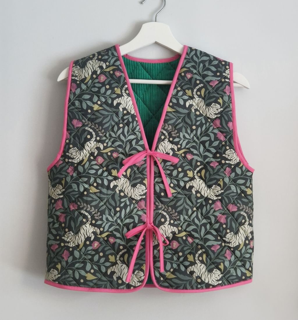 Pikowana kamizelka Tiger Green - dwustronna 