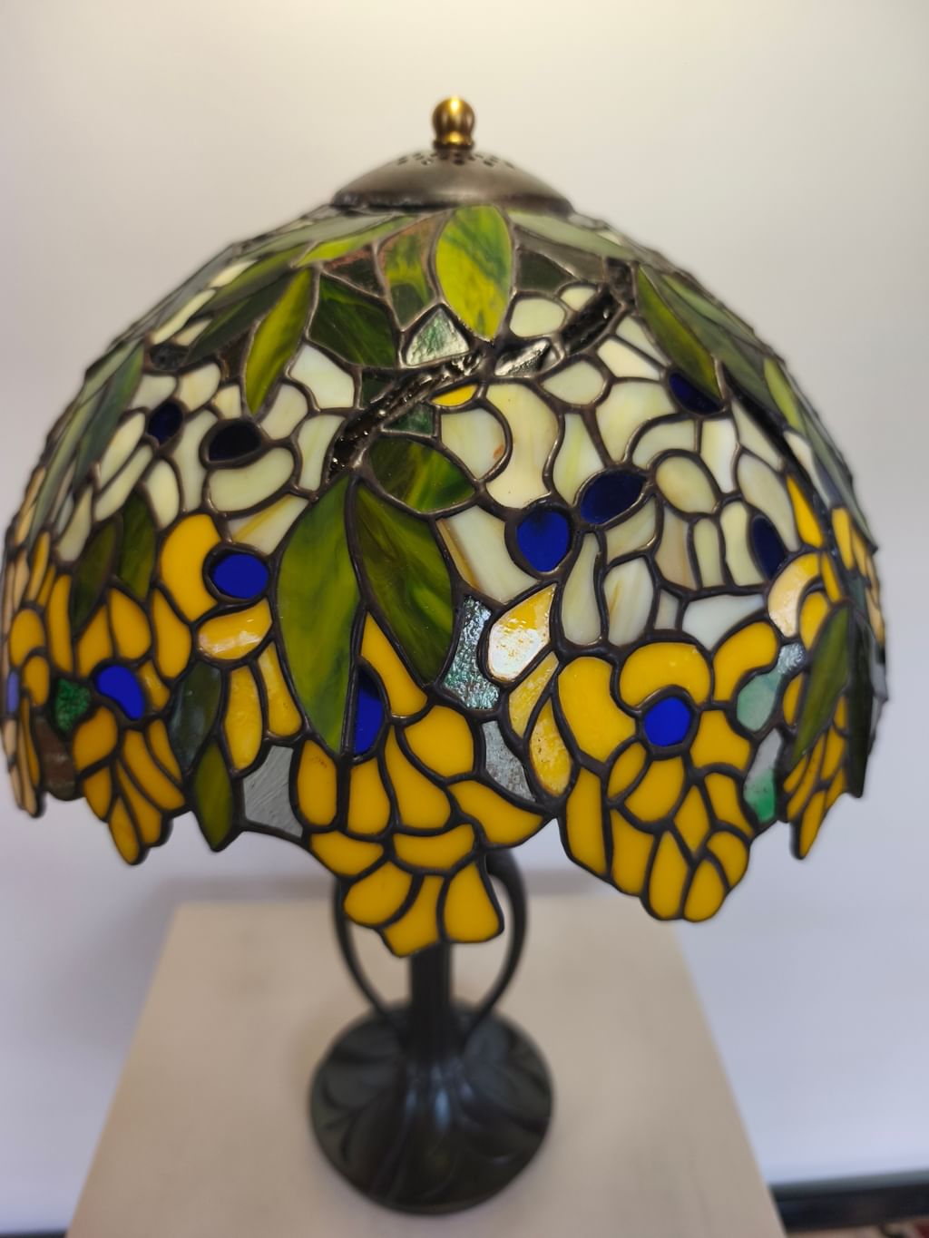 A 30120 LABURNUM