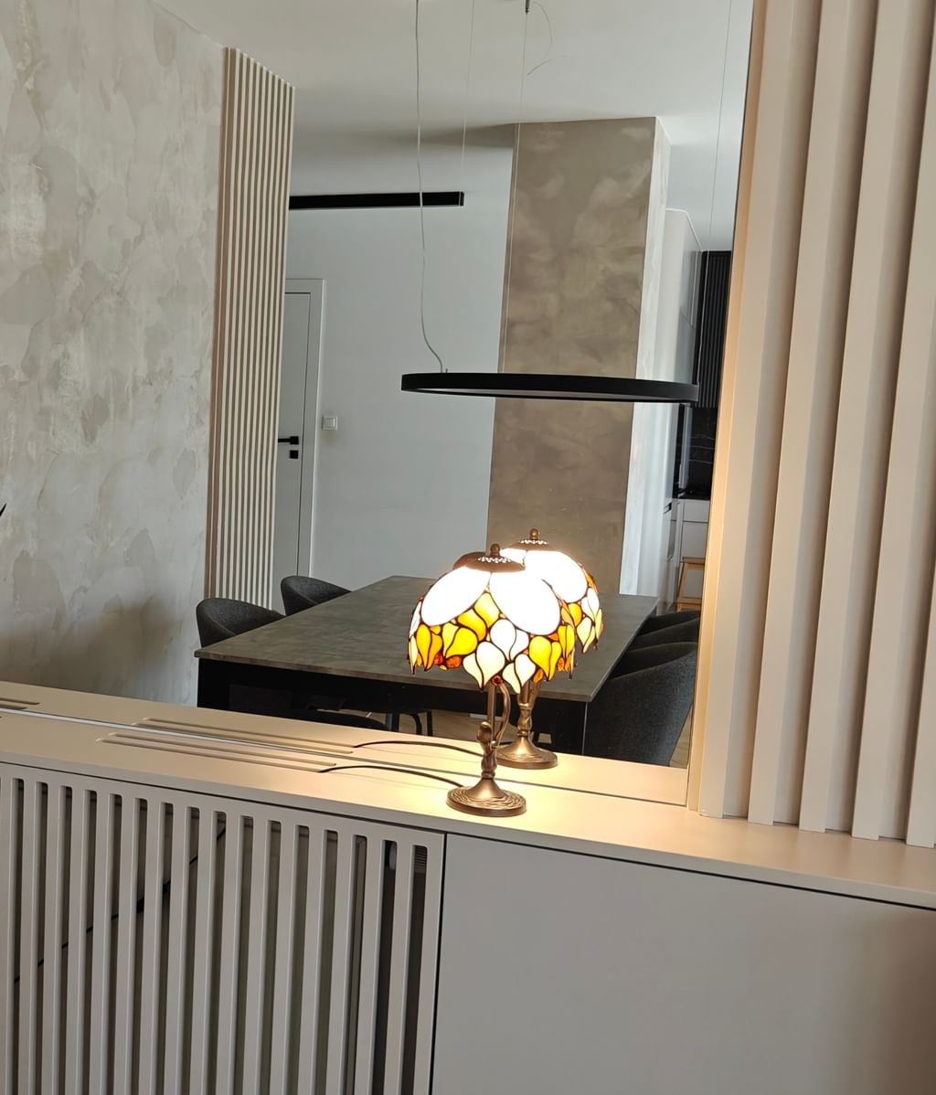 Lampa Złoty Liść z bursztynami