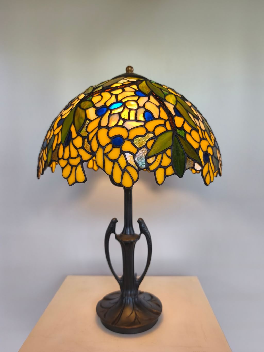 A 30120 LABURNUM