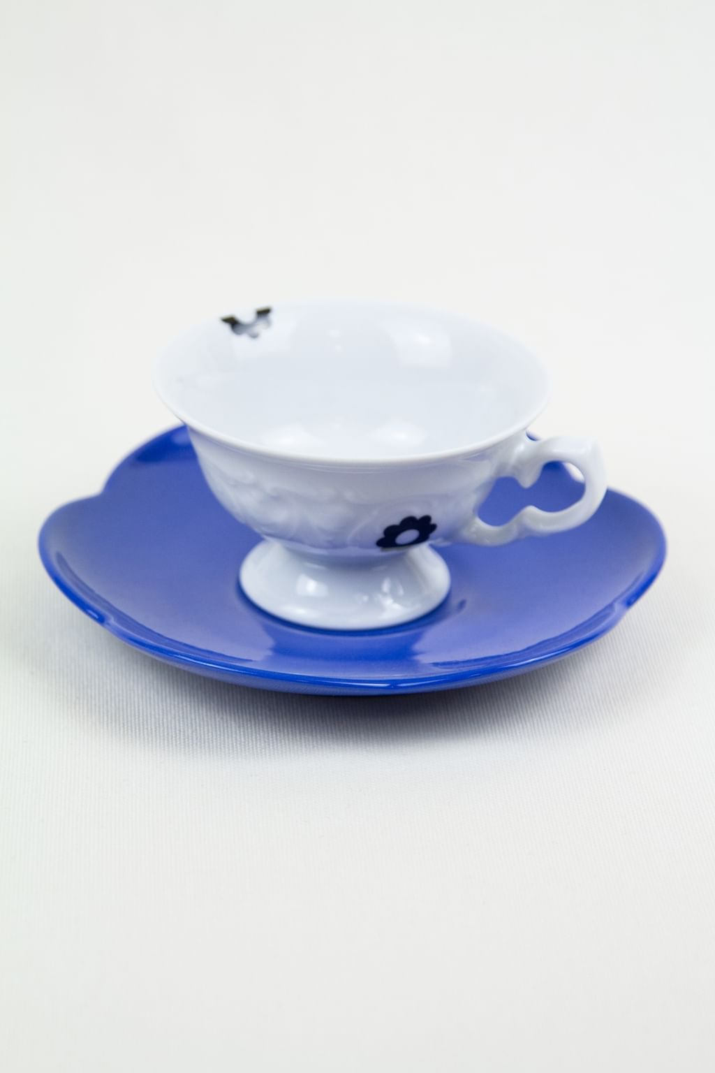 Filiżanka vintage ze spodkiem FLOR