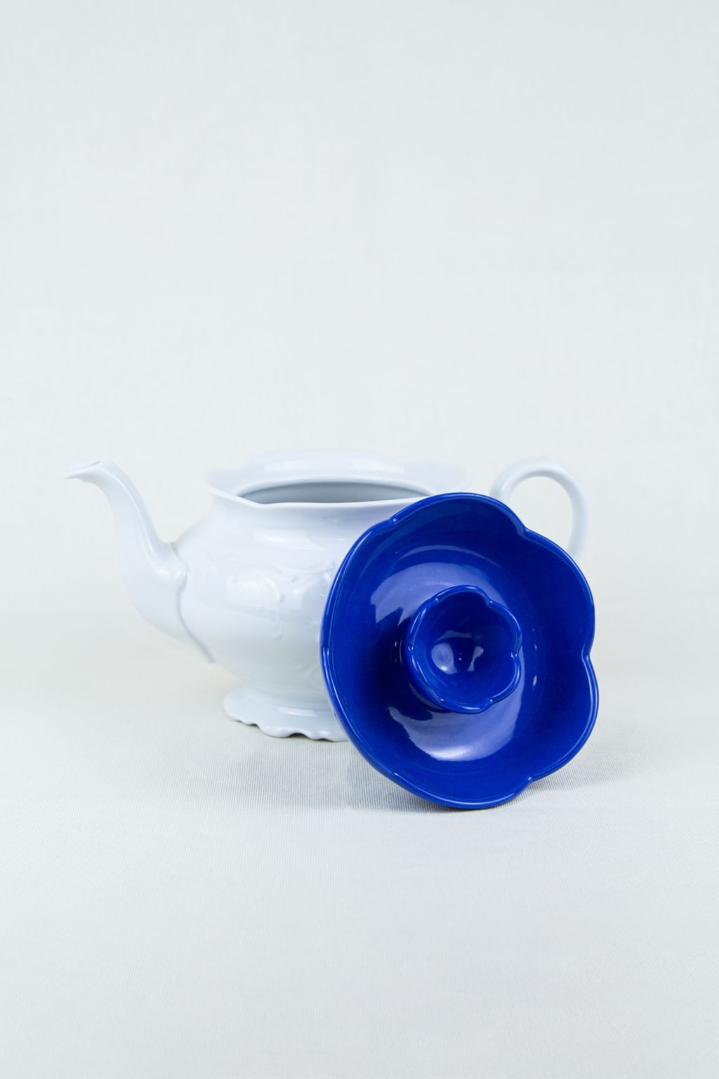 Czajnik vintage z kobaltową pokrywką FLOR