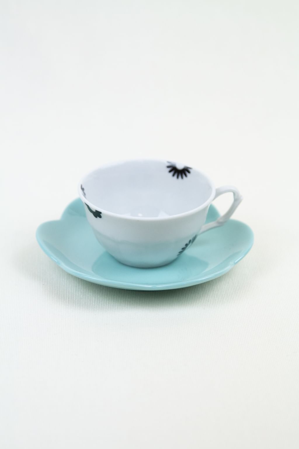 Filiżanka vintage ze spodkiem FLOR