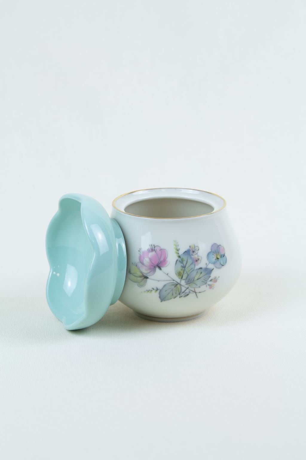 Cukiernica vintage z miętową pokrywką FLOR