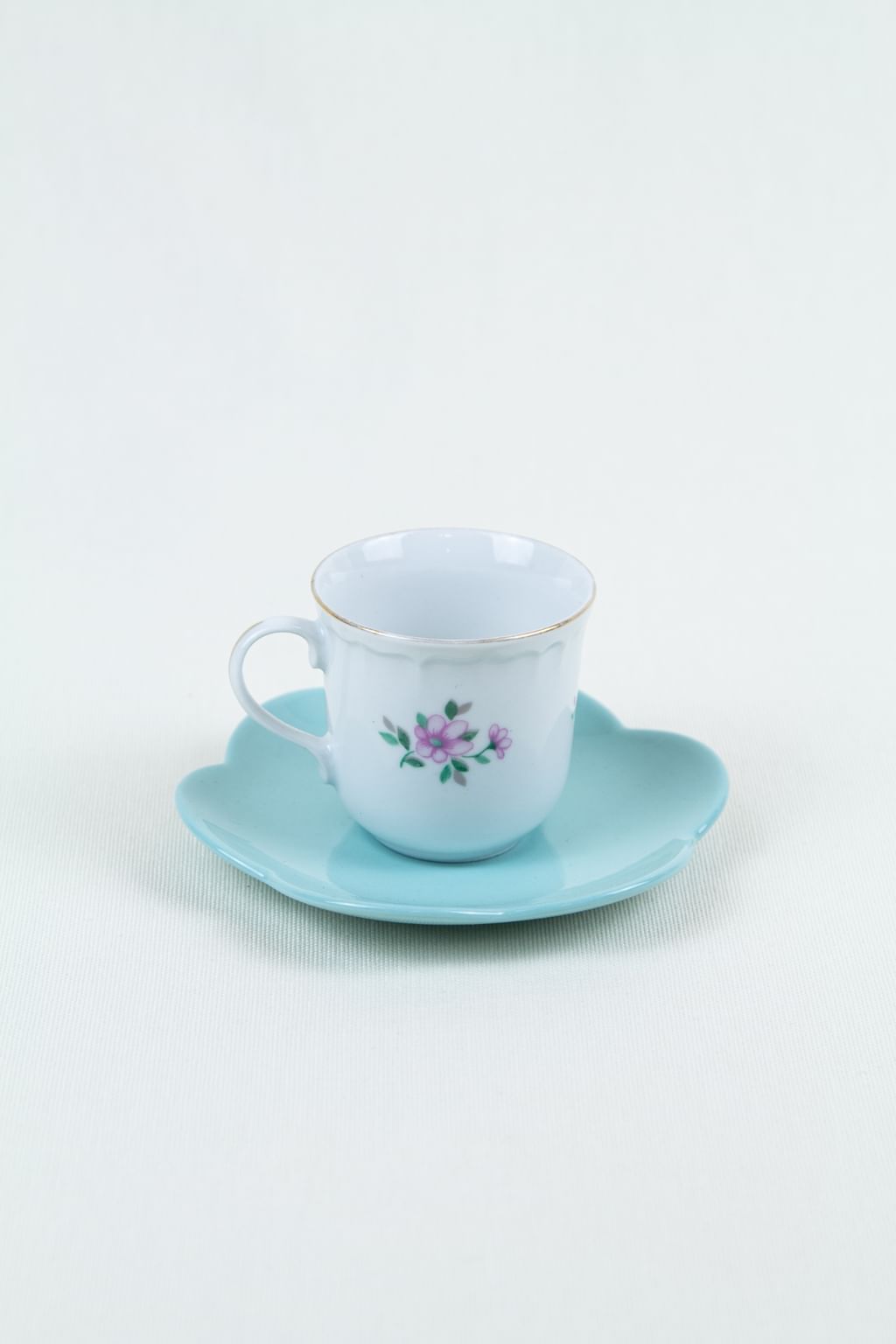 Filiżanka vintage ze spodkiem FLOR