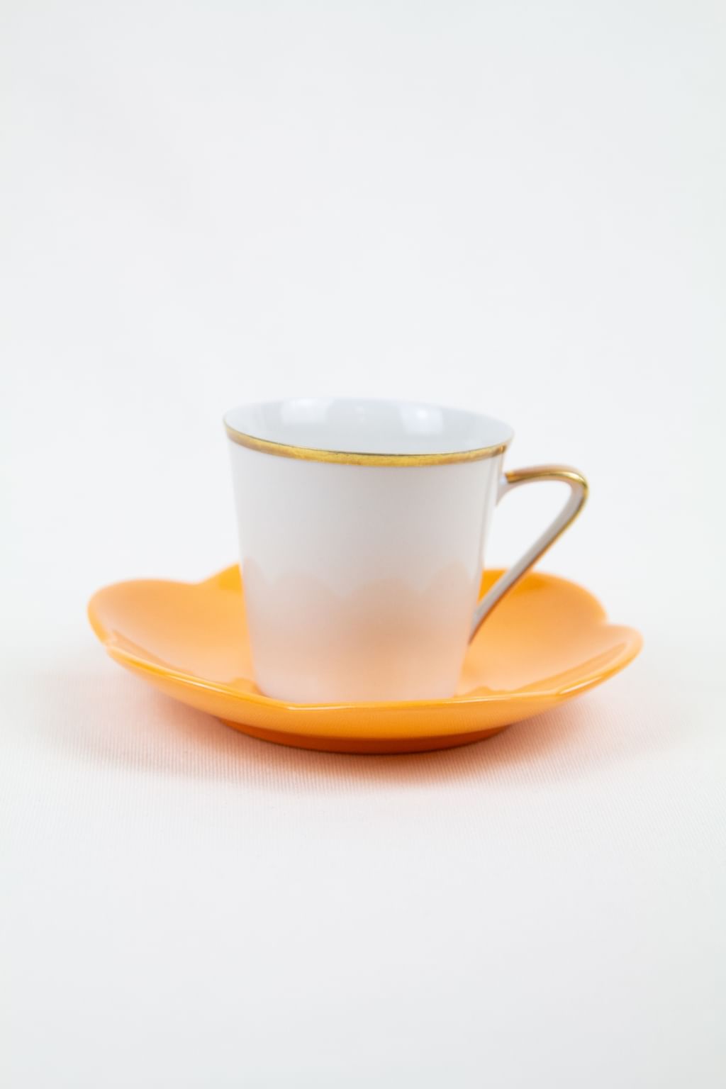 Filiżanka vintage ze spodkiem FLOR