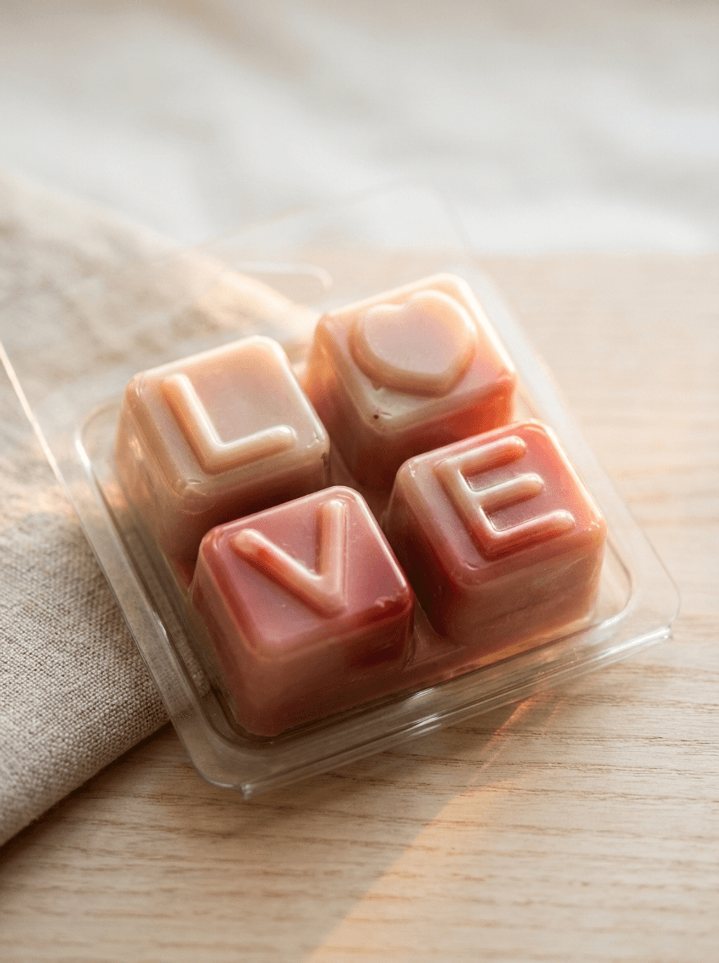 WOSK ZAPACHOWY LOVE | Malina