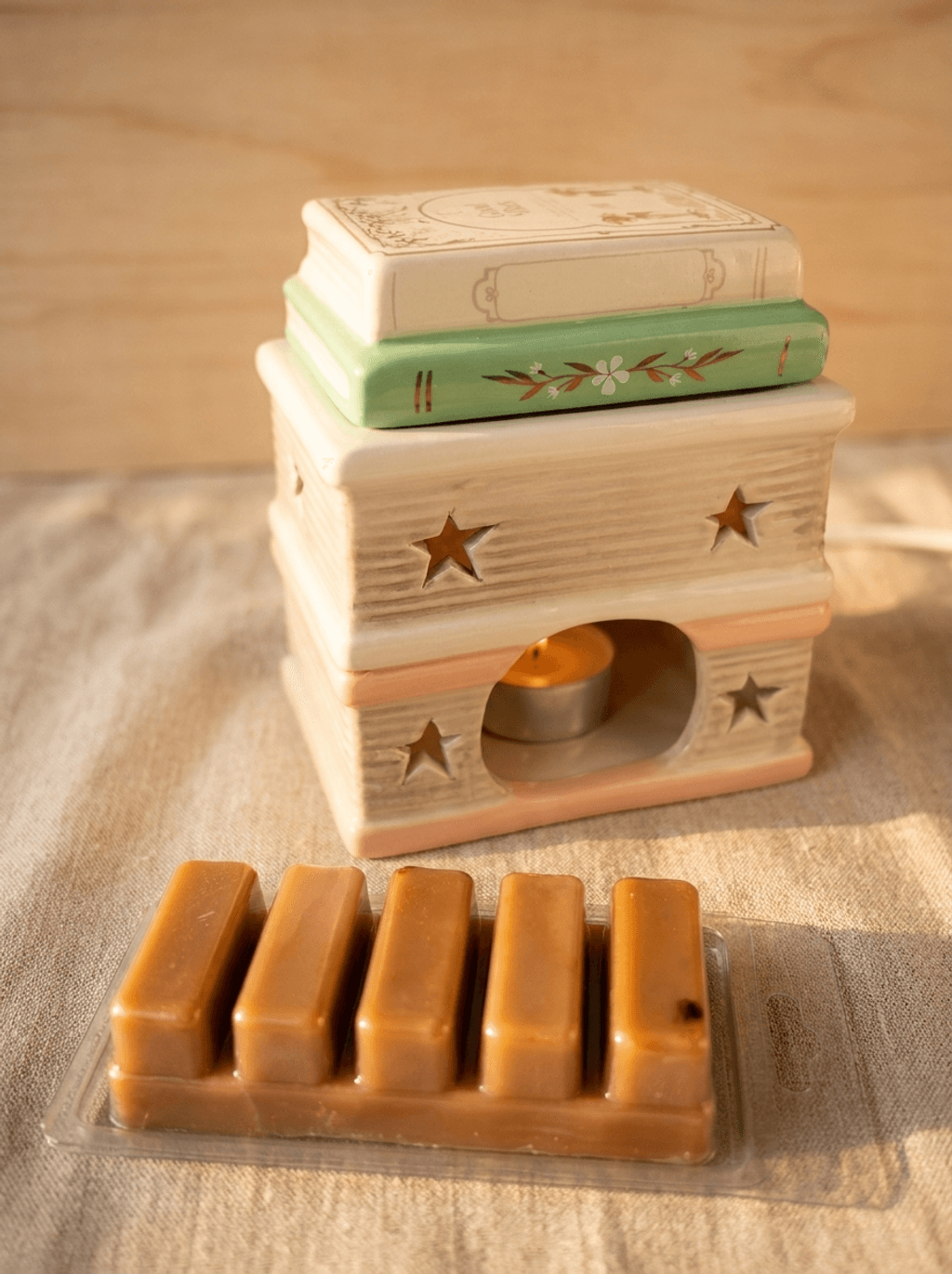 Wosk Ziarna Kawy z kominkiem Bajkowa Biblioteczka