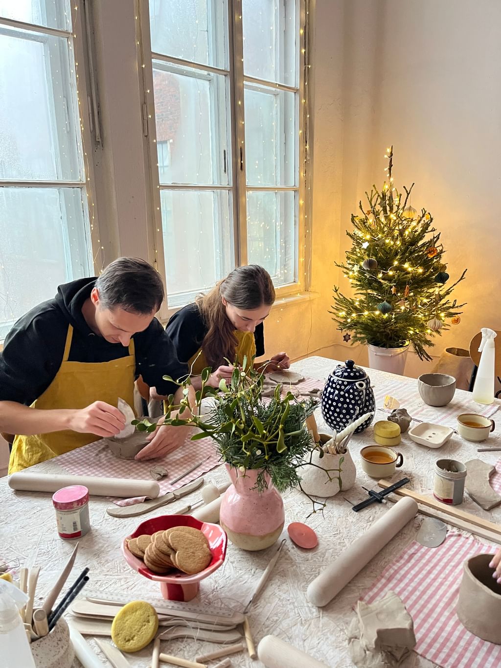 WARSZTATY CERAMICZNE GLINA I WINO - 6 GRUDNIA 