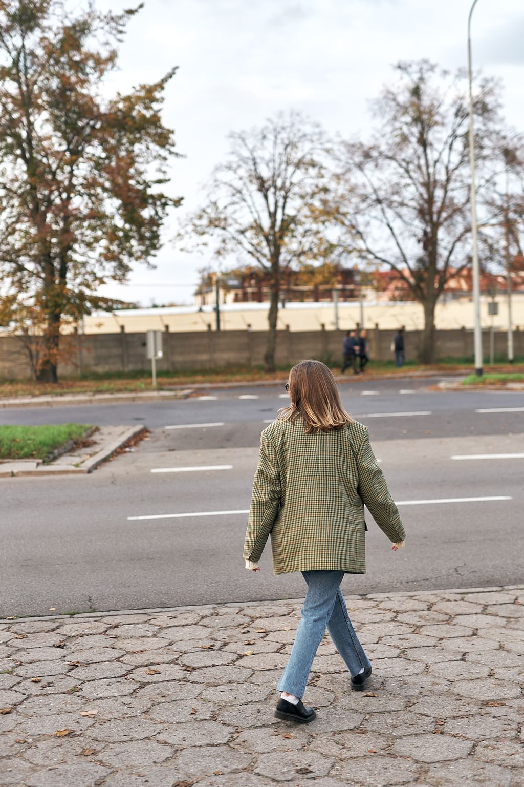 Wełniana marynarka w kratke L