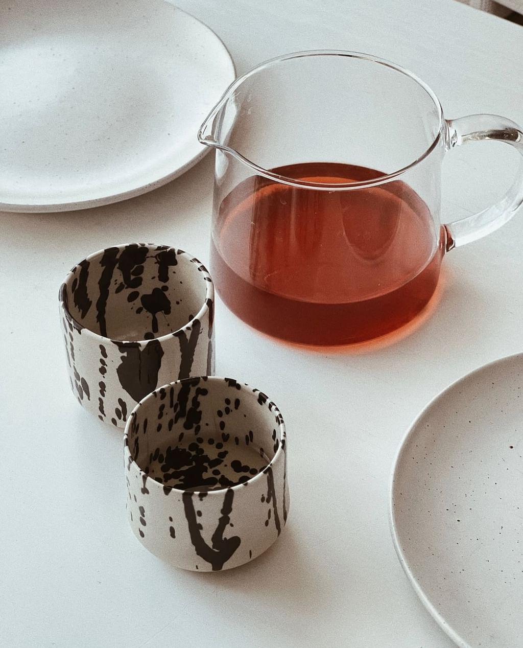 Czarka w czarne kropki 300ml.