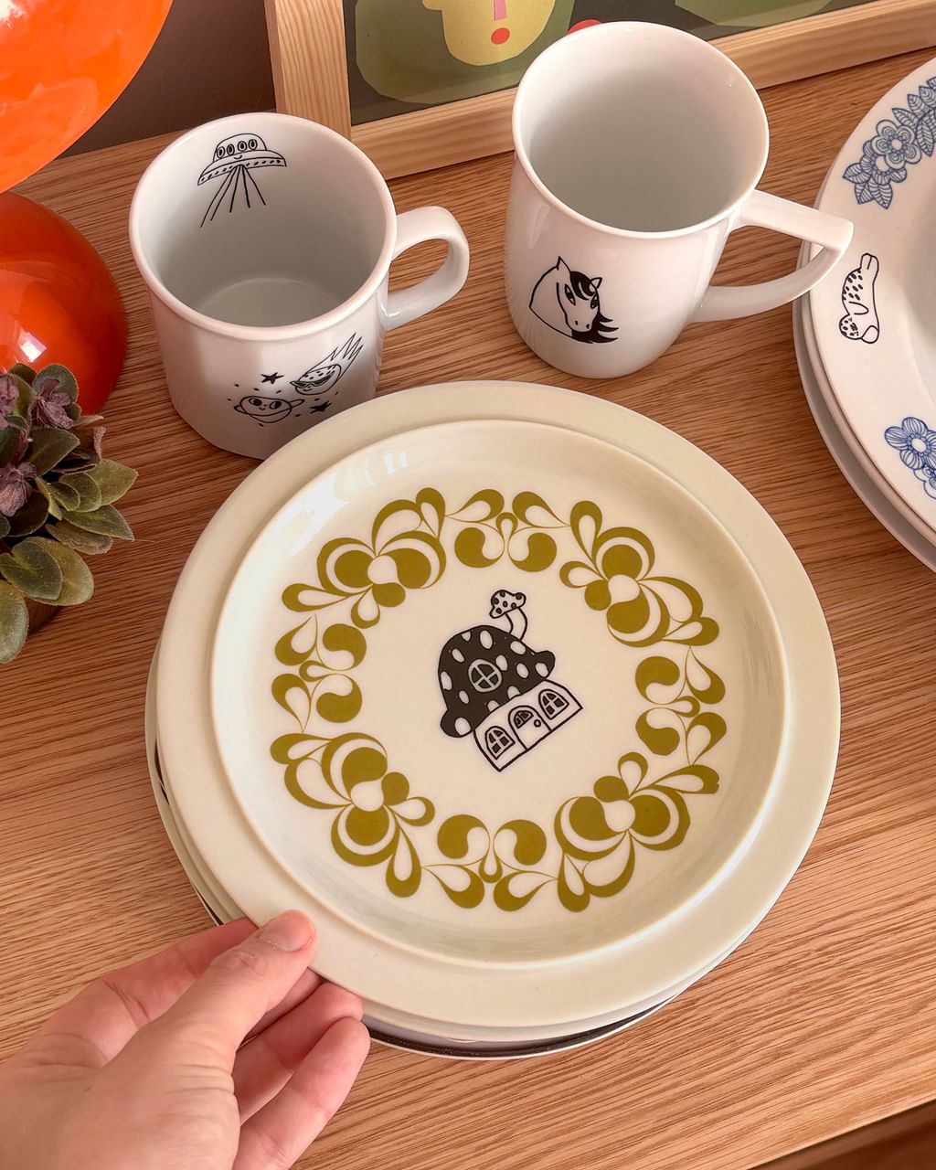 Talerz z grzybowym domkiem – zielony