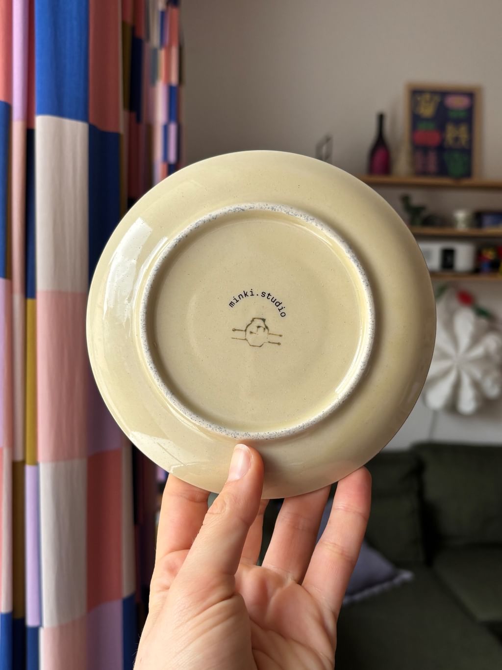 Talerzyk z koniem beżowy