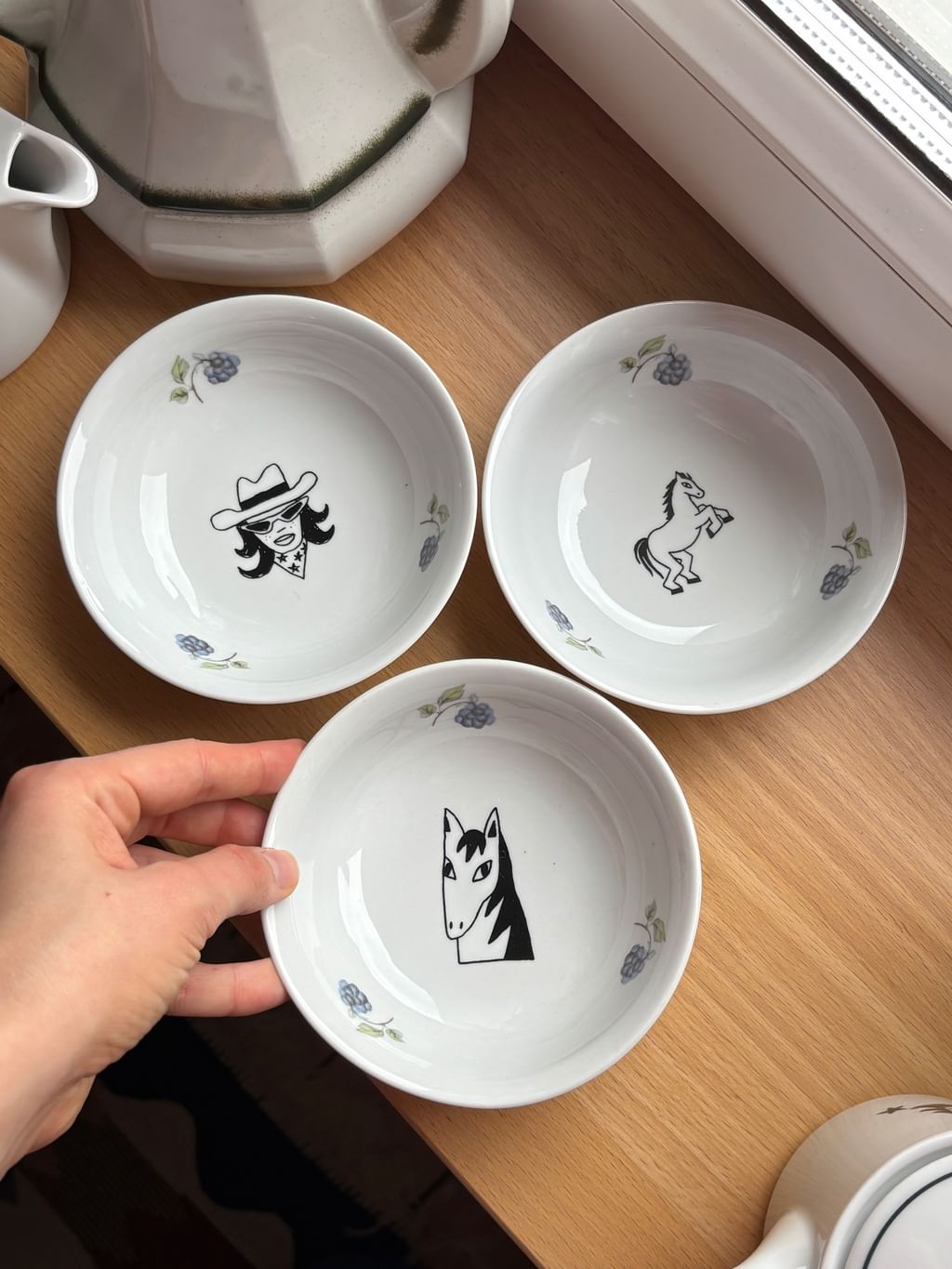 Zestaw 3 miseczki z końmi