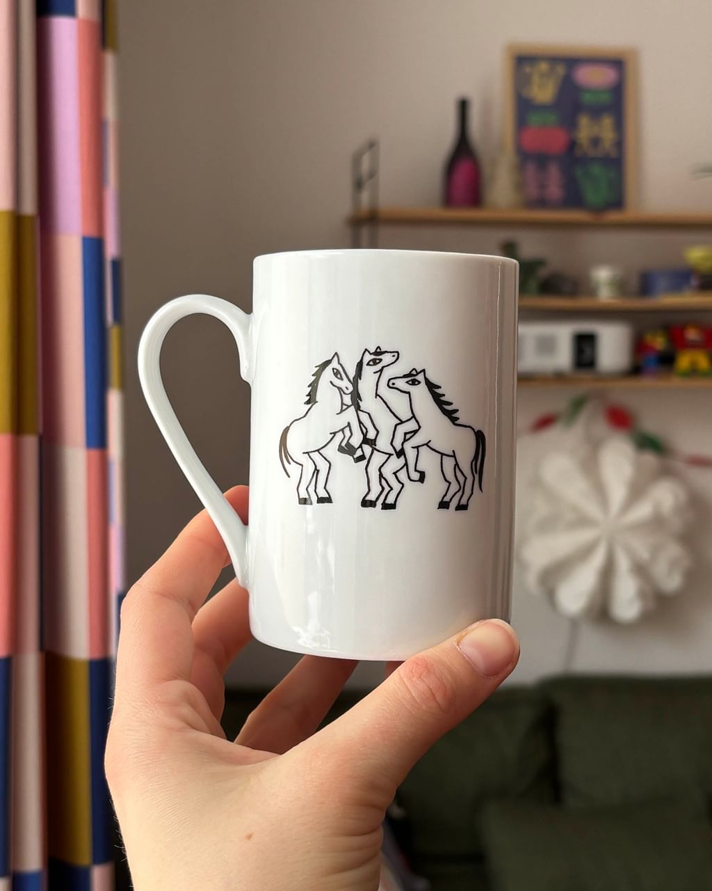 Kubek z końmi i kowbojką