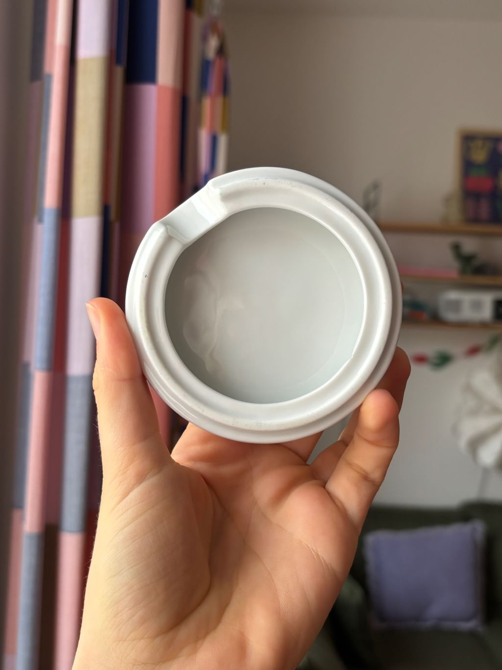 Cukiernica z foczką i falami 