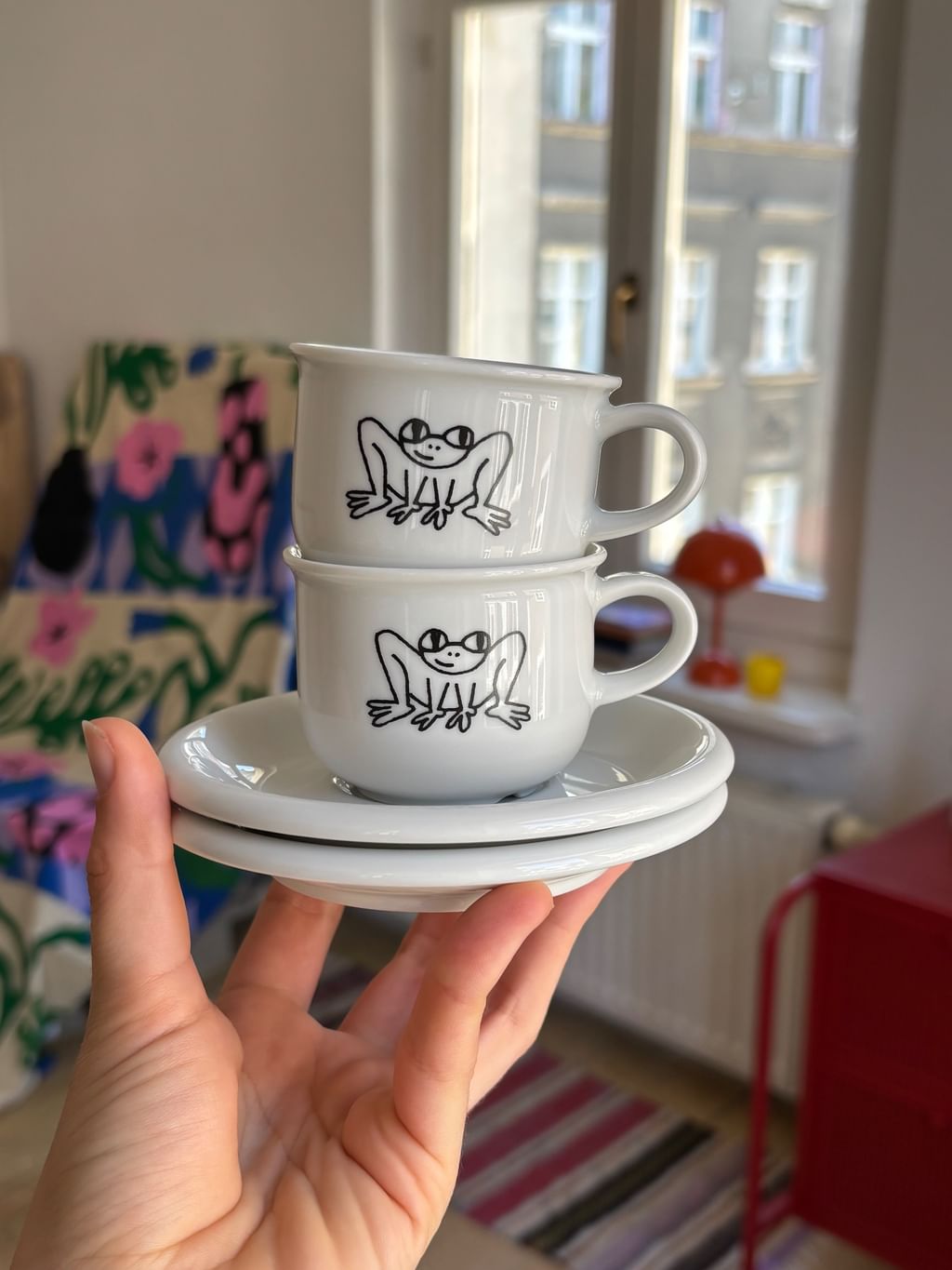 Filiżanka do espresso z żabką + spodek