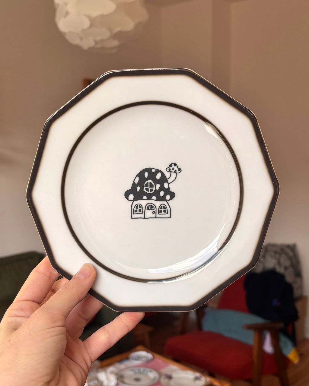 Talerz z grzybowym domkiem