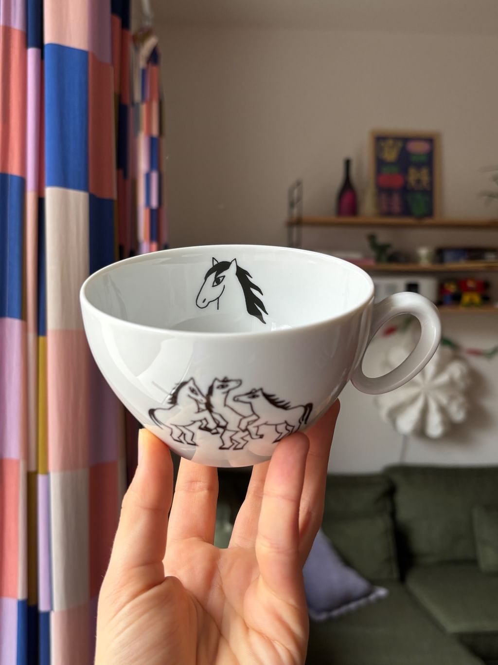 Kubek z końmi i kowbojką 300 ml III