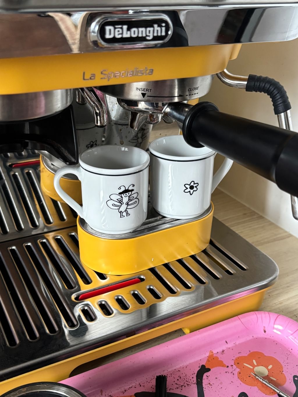 Zestaw 2 filiżanki do espresso z motylkami