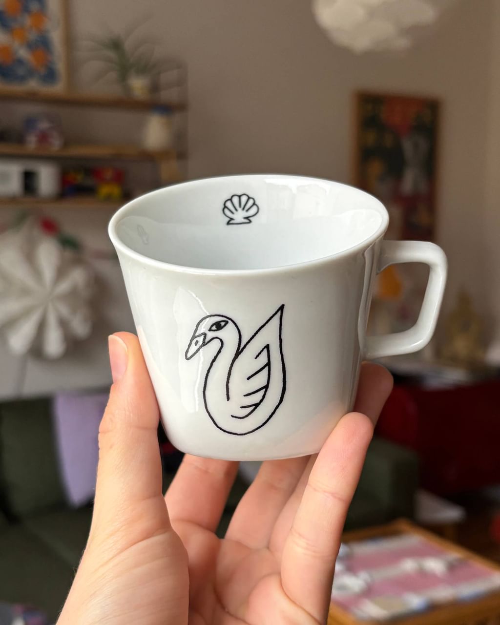 Filiżanka z łabędziem