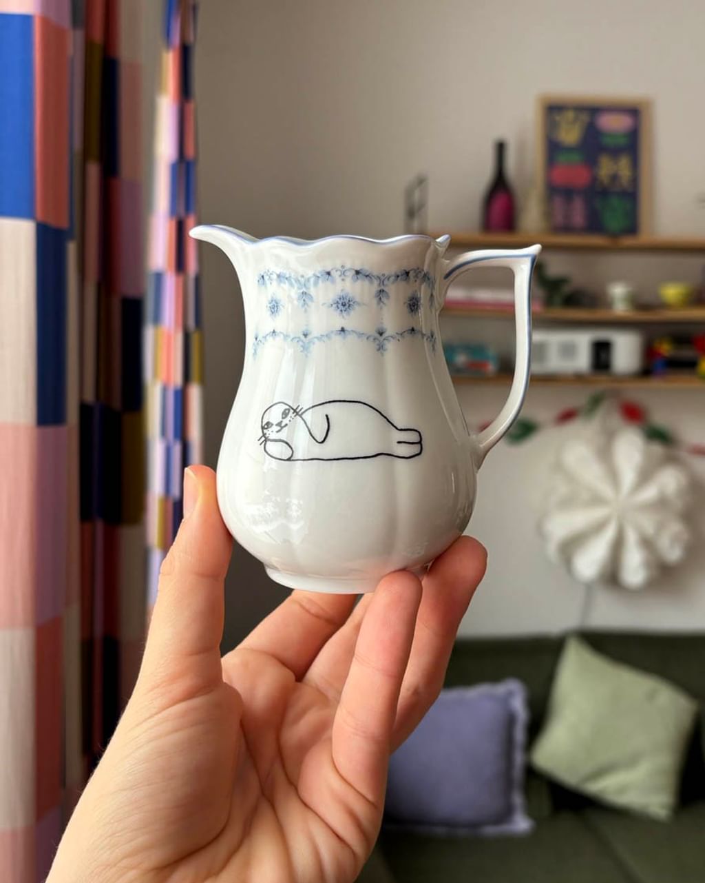 Dzbanuszek z foczką