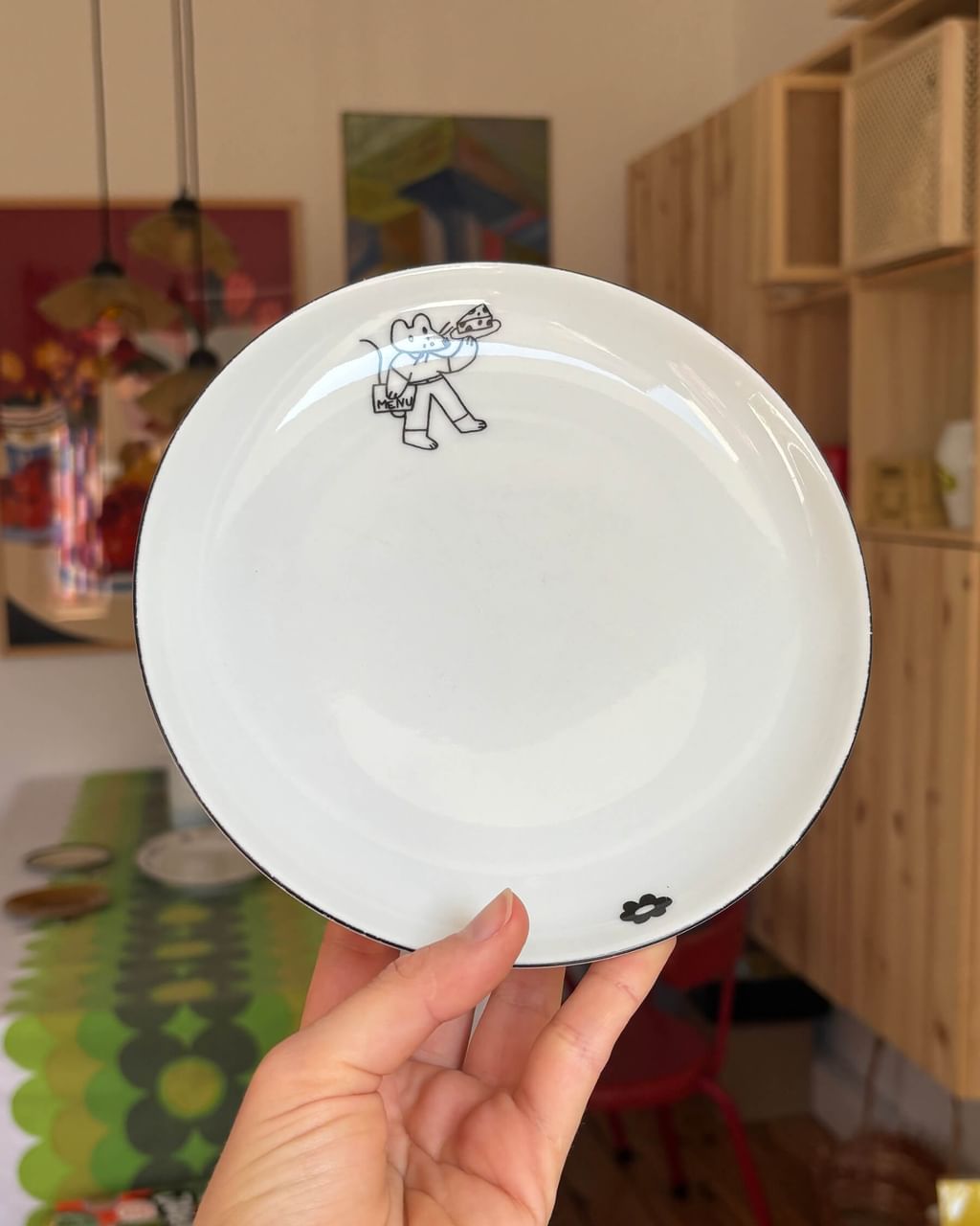 Talerz śniadaniowy z myszką i serkiem - czarny rant