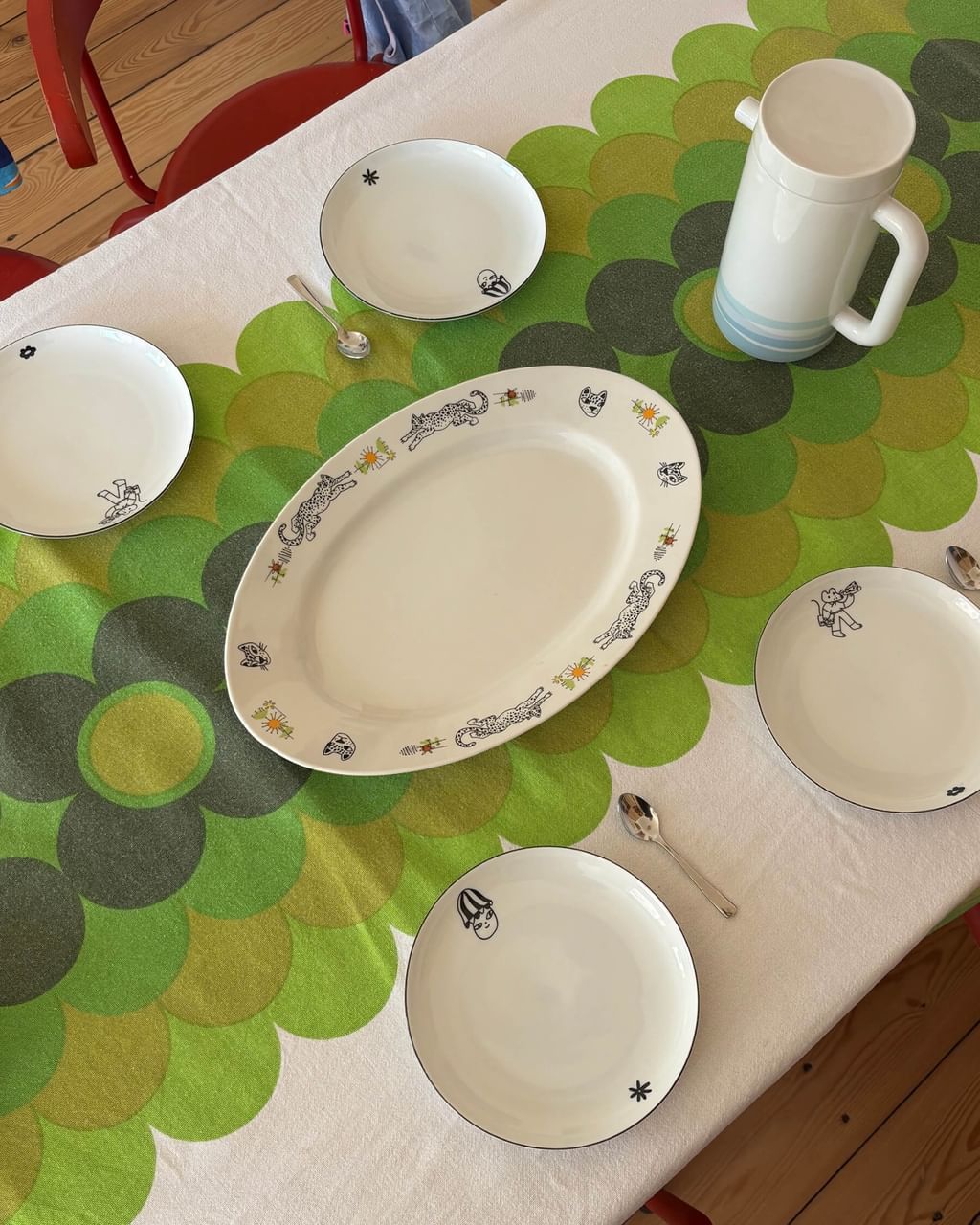 Duży półmisek z gepardami