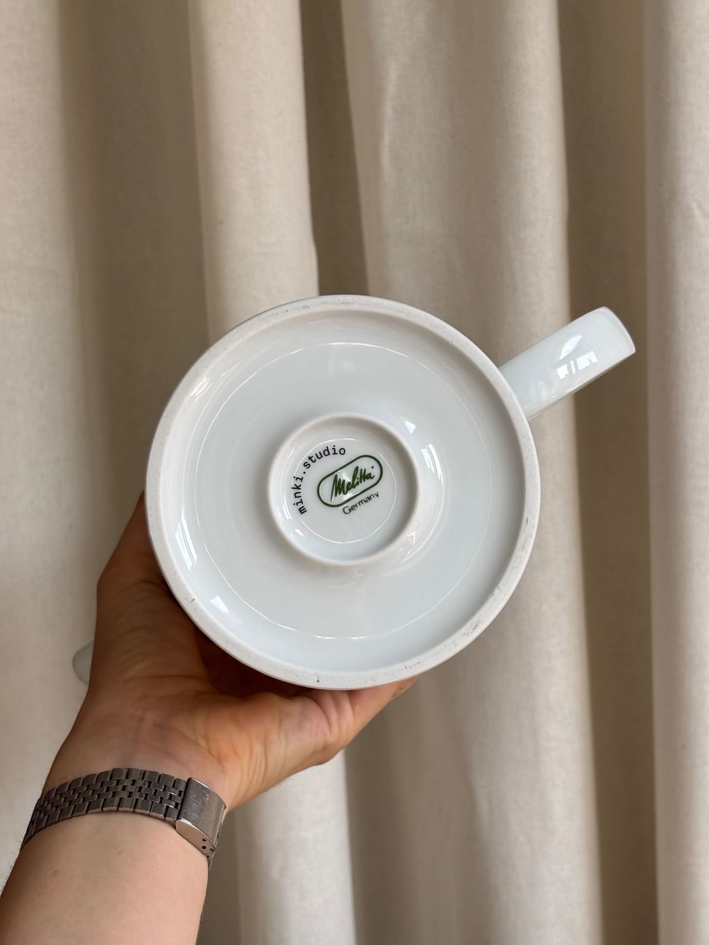 Dzbanek z podgrzewaczem z foczkami