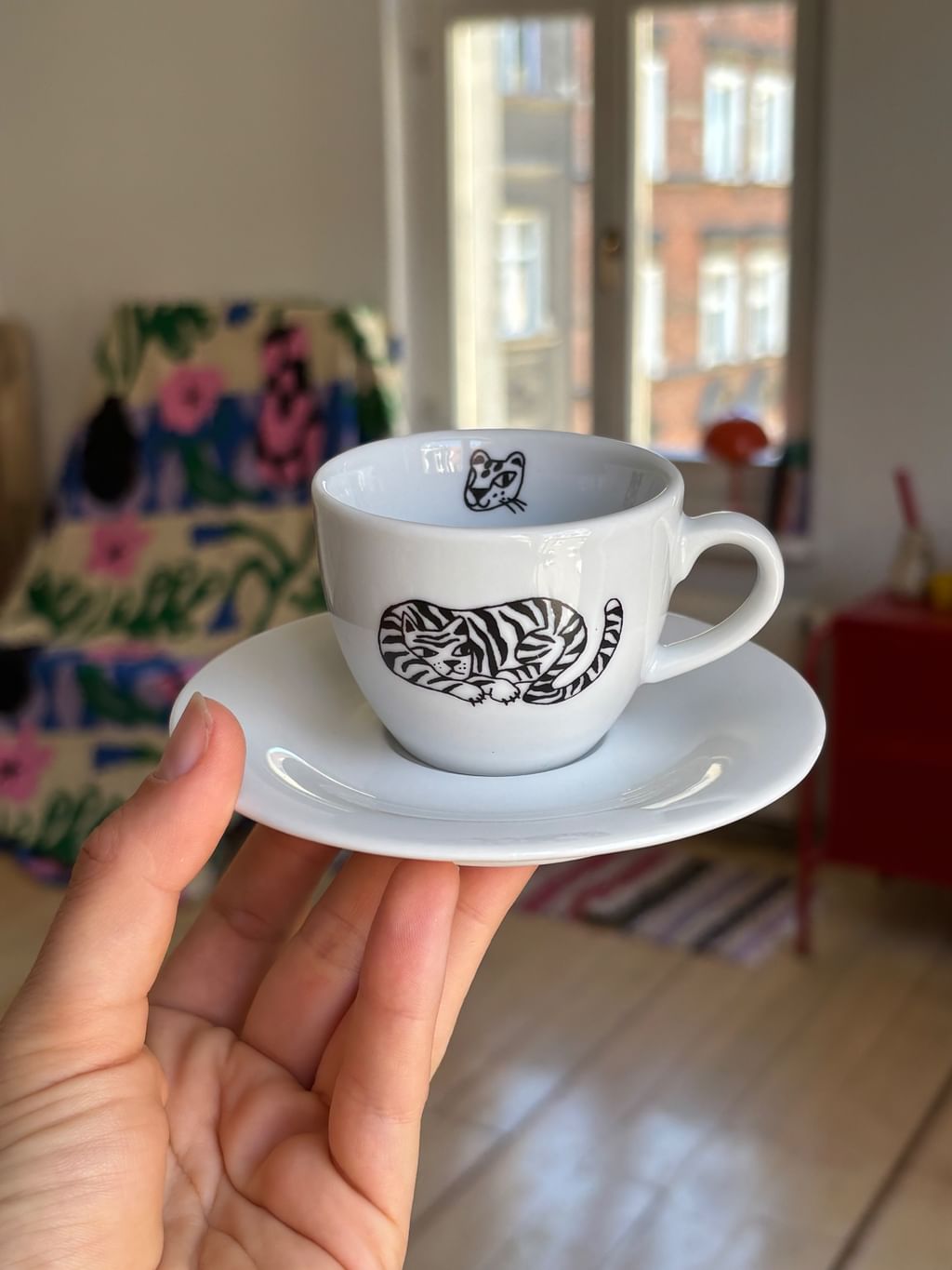 Filiżanka do espresso z tygrysem + spodek