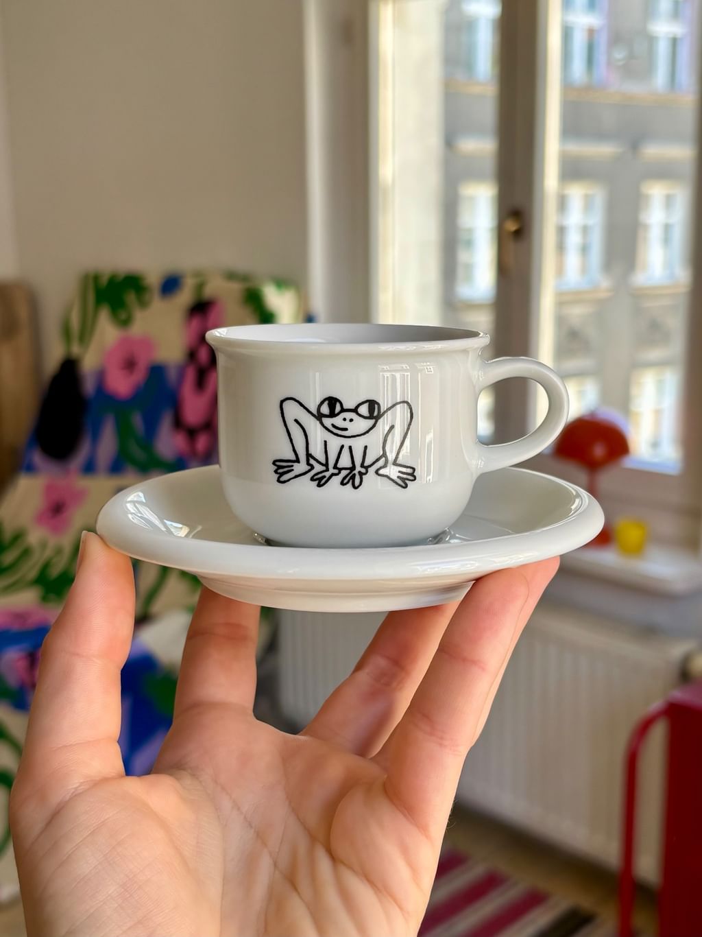Filiżanka do espresso z żabką + spodek