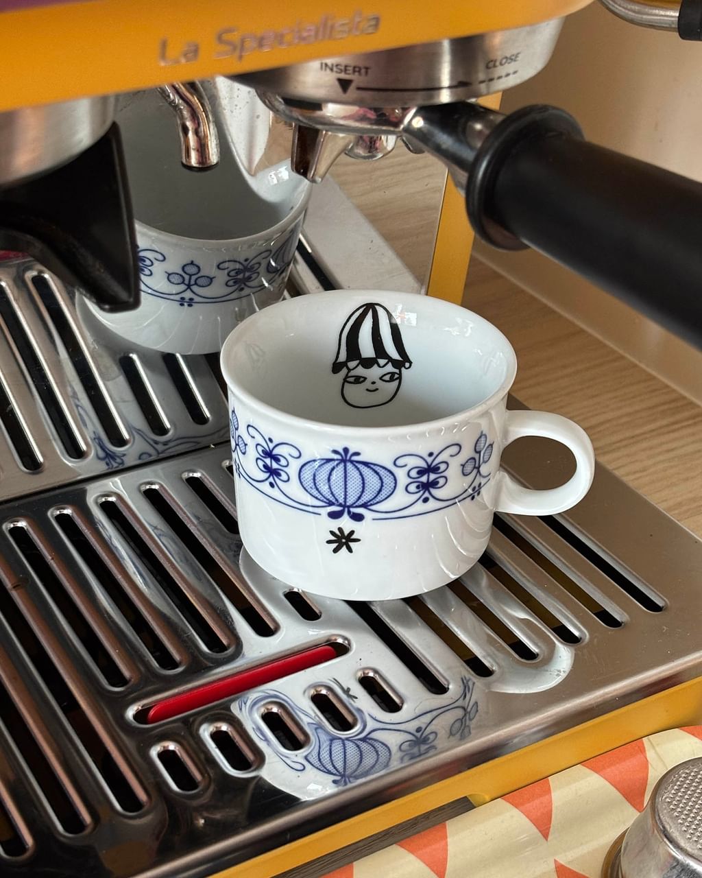 Kubeczek z grzybkiem w środku