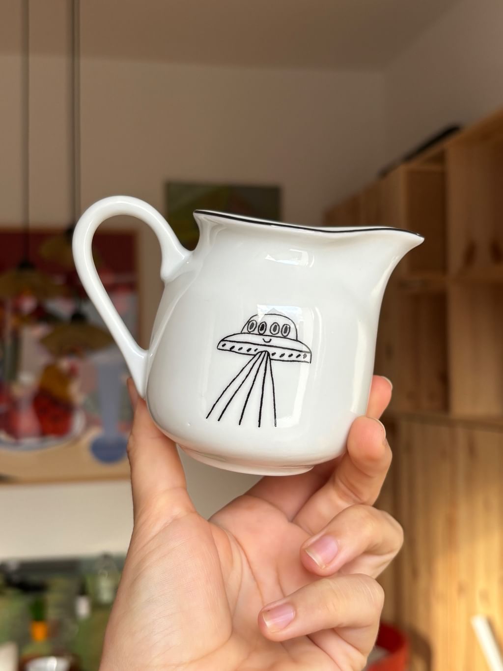 Dzbanuszek z ufo i planetami