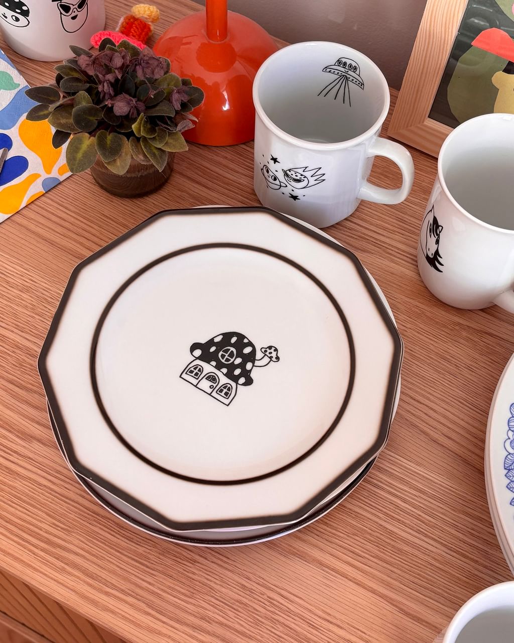 Talerz z grzybowym domkiem