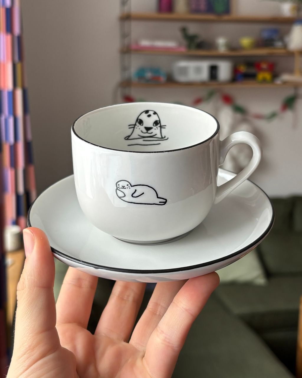 Filiżanka z foczką + spodek II
