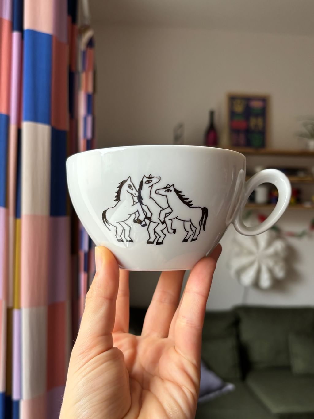 Kubek z końmi i kowbojką 300 ml III