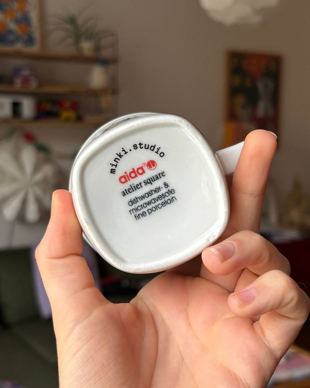 Filiżanka z łabędziem