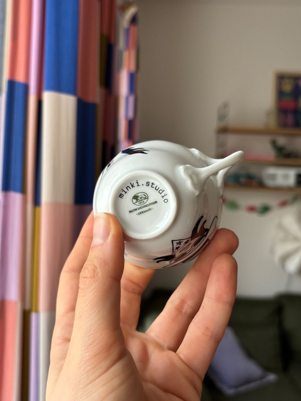 Mała filiżanka z koniem  + spodek