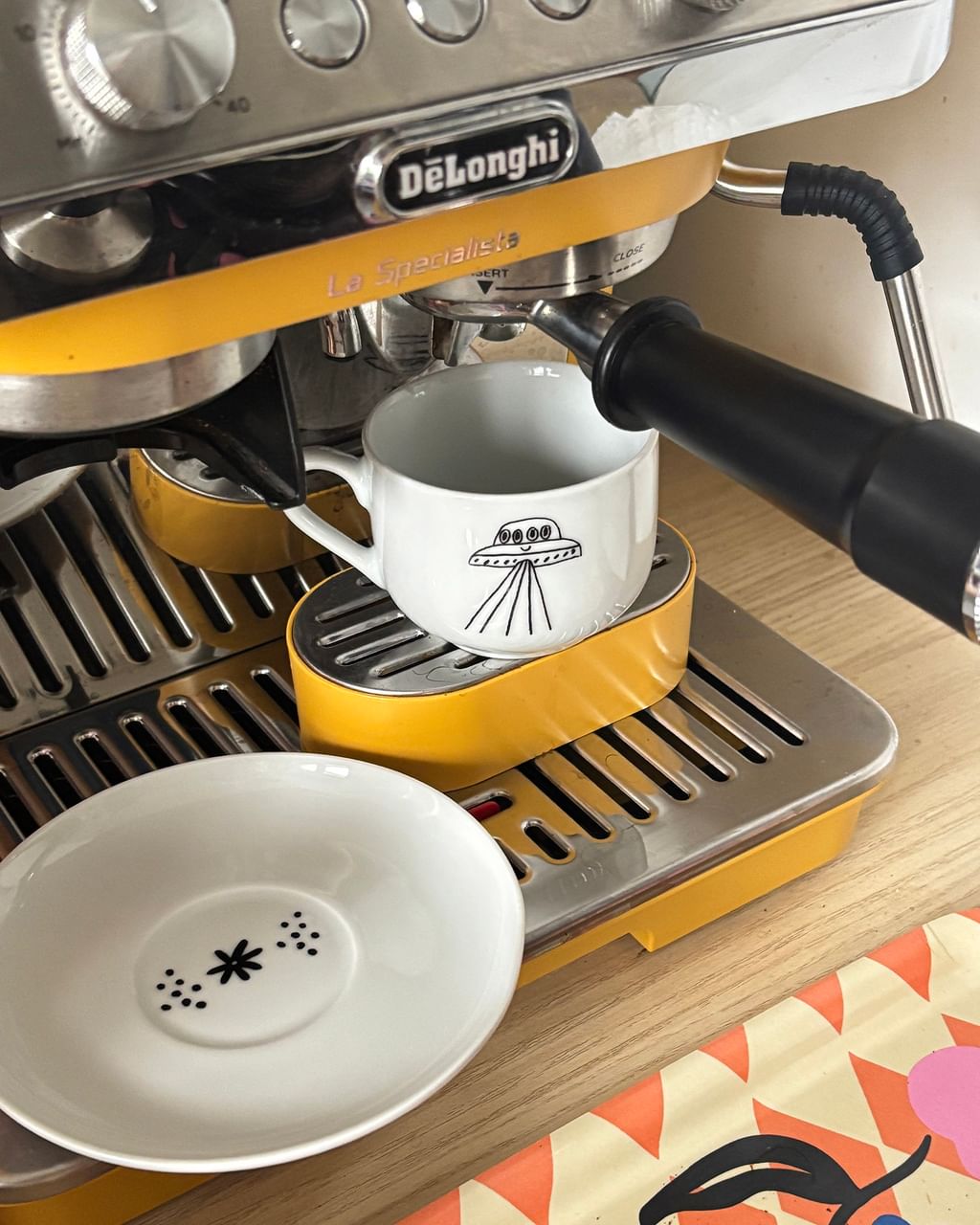 Filiżanka + spodek z UFO