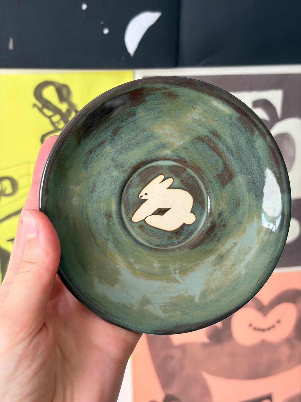 Talerz ceramiczny mini z królikiem