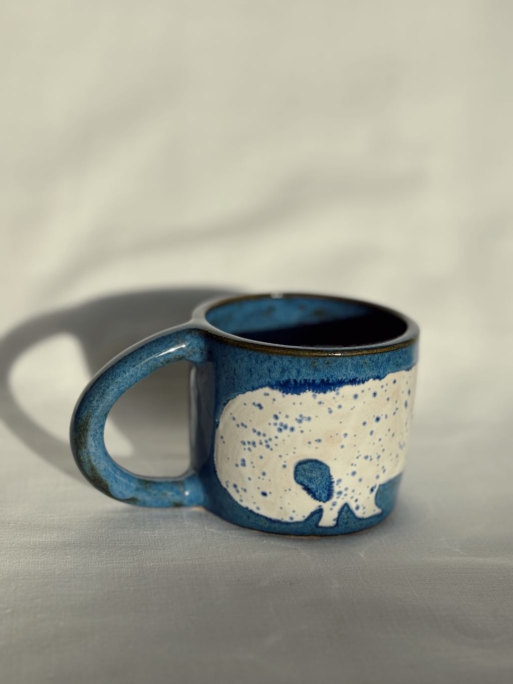 Kubek ceramiczny z kotem