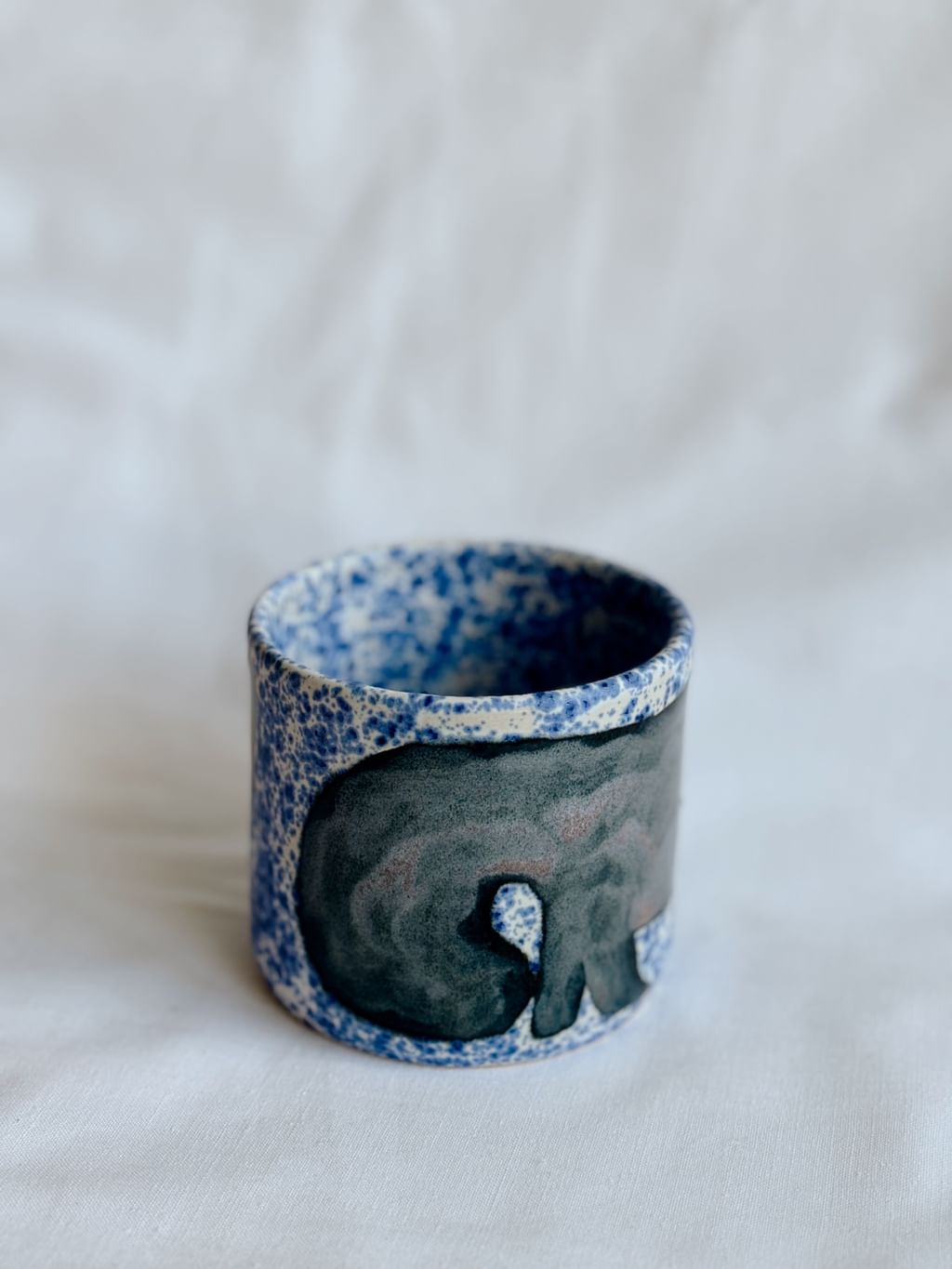 Czarka z granatowym kotem