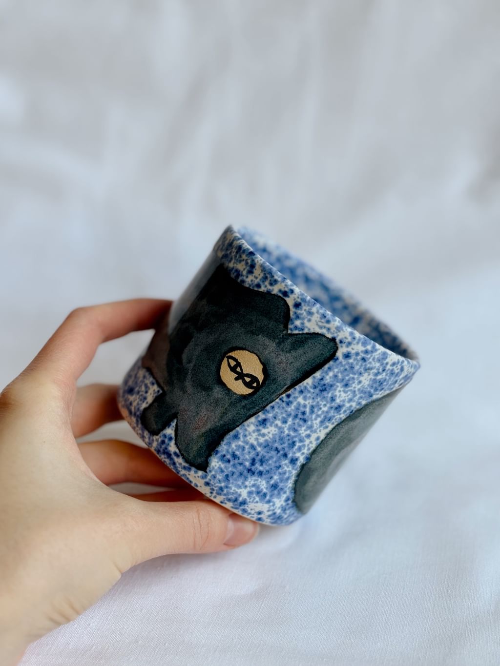 Czarka z granatowym kotem