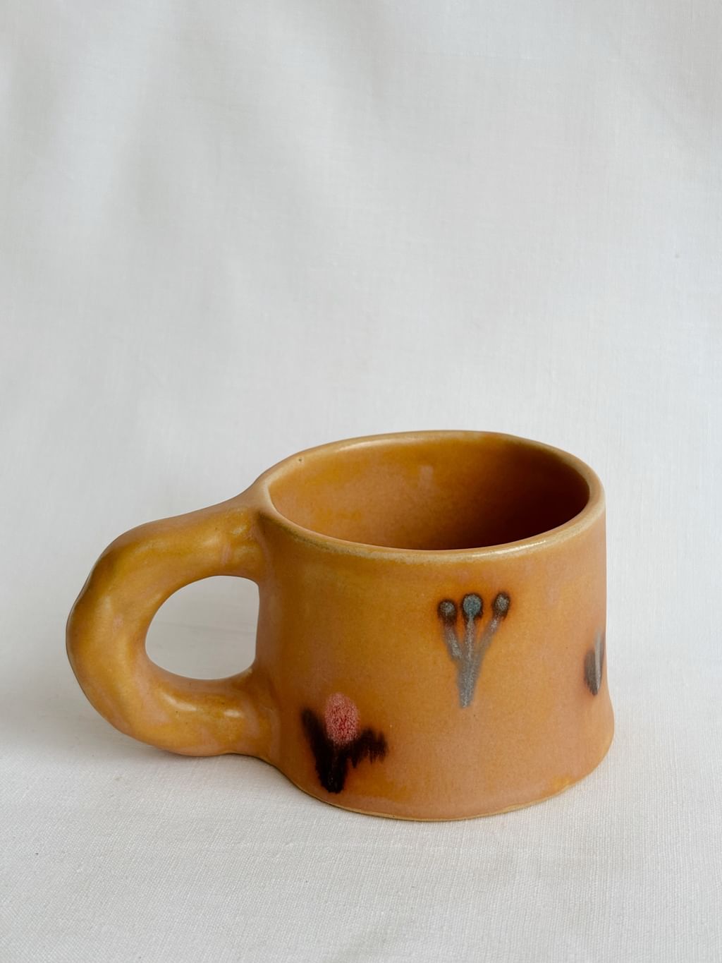 Kubek ceramiczny mini z małpą