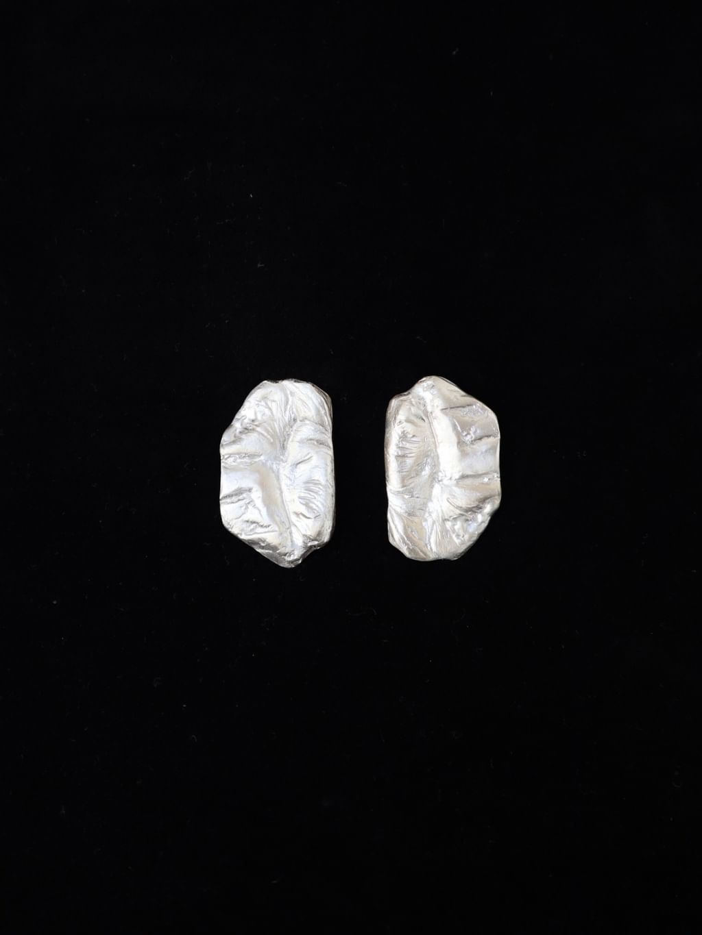 HUSK EARRINGS