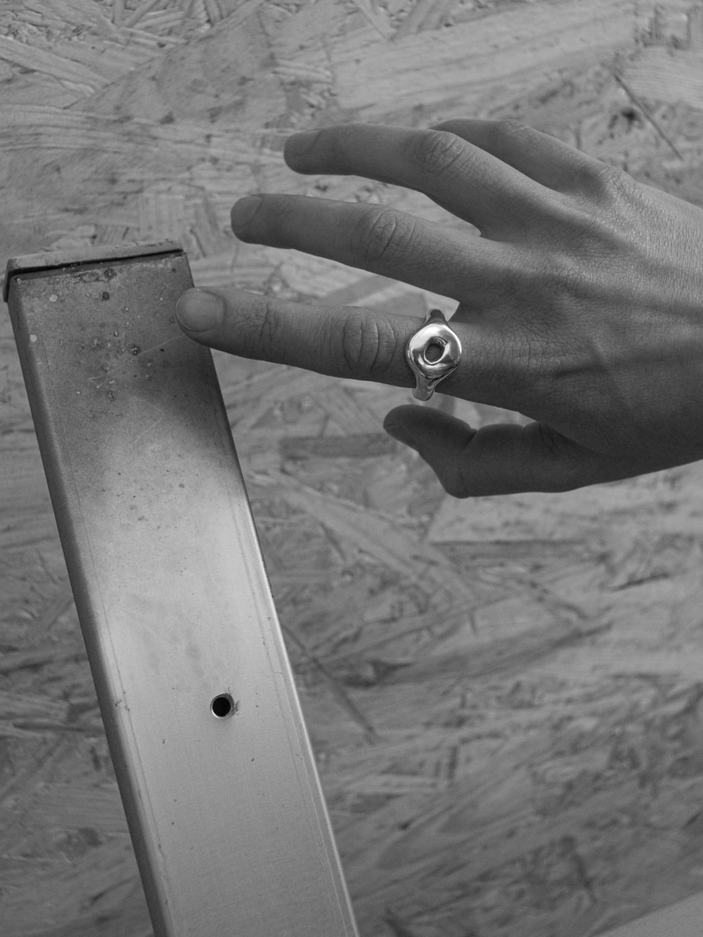 BEAD RING