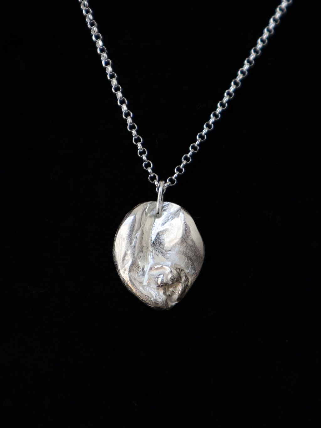 SEA-SILK NECKLACE